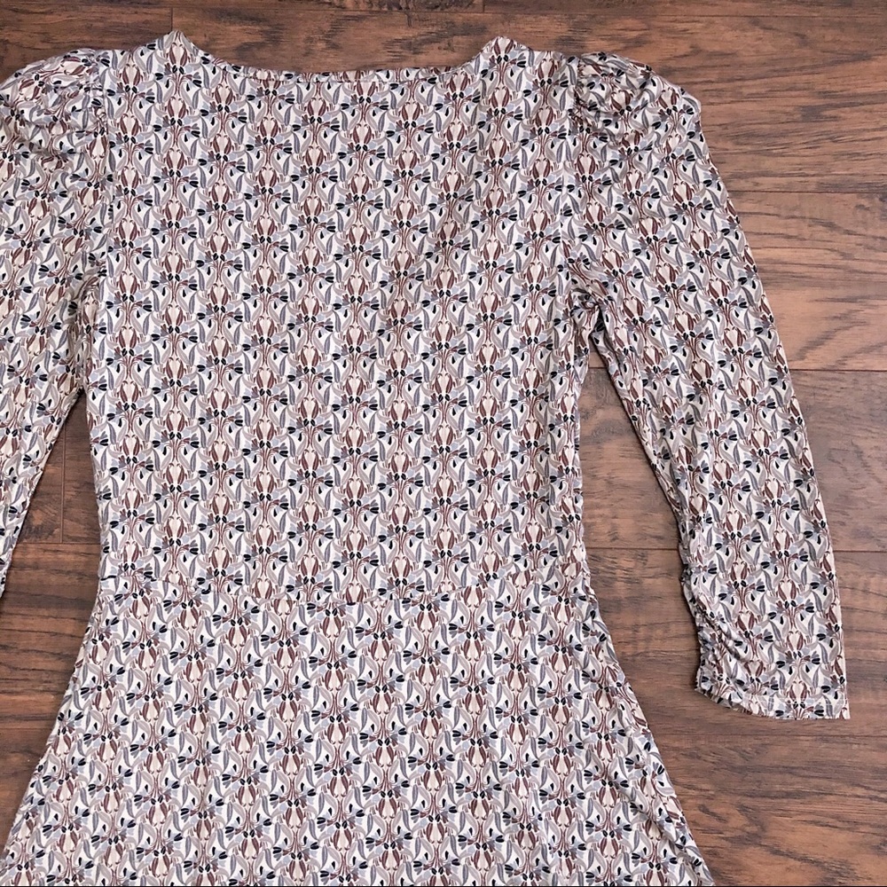 SOLD Peruvian Connection • Lana dress surplice ruched leaf print retro jersey - Picture 11 of 11